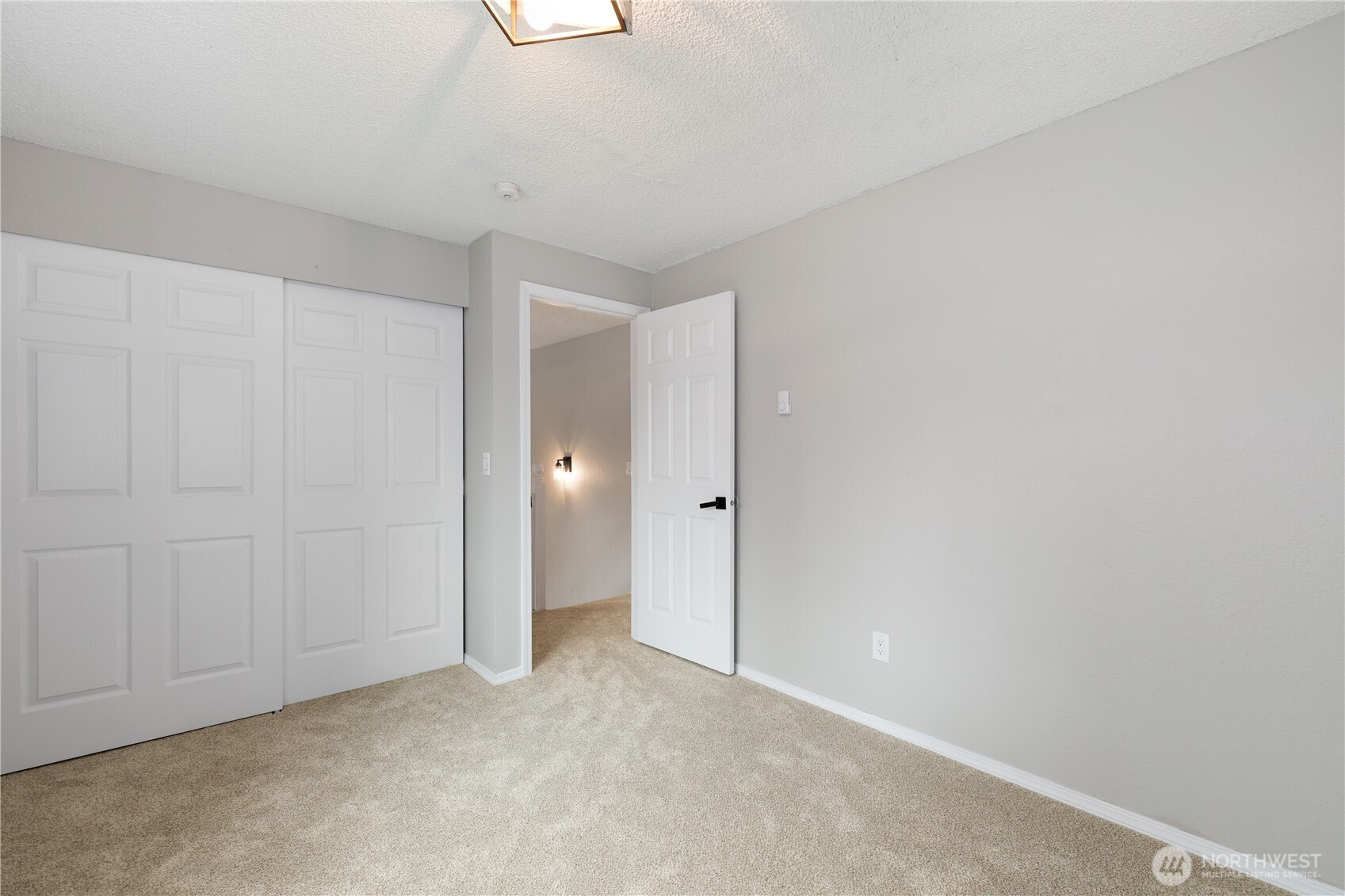 12002 151st Court E, Puyallup, WA 98374