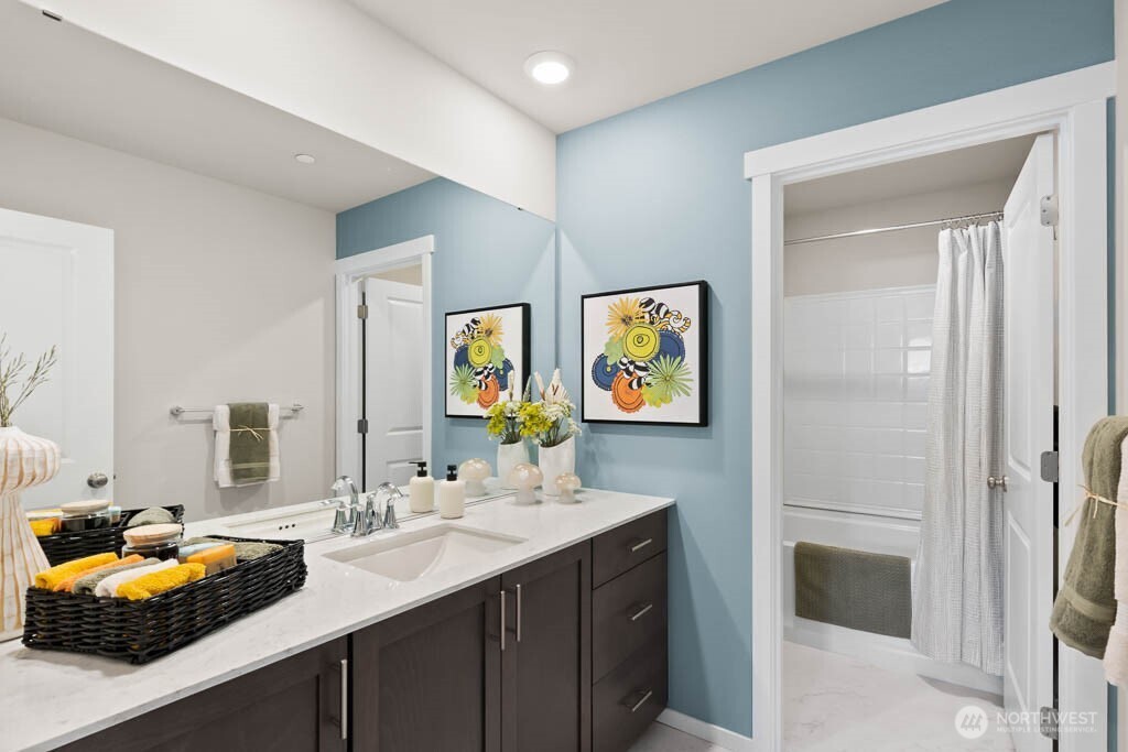 11401 SE 84th Street #38, Newcastle, WA 98056