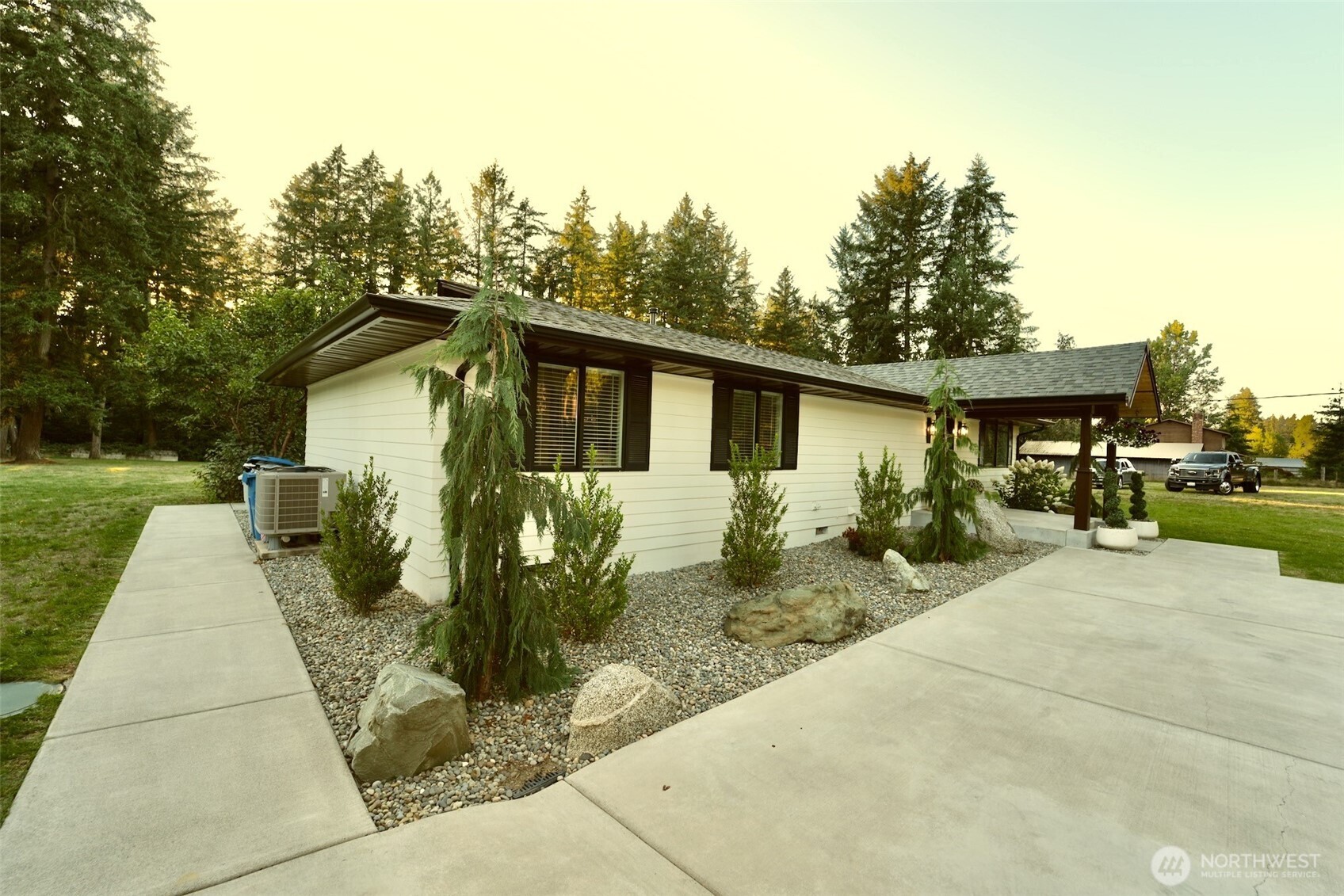 29517 164th Avenue SE, Kent, WA 98042