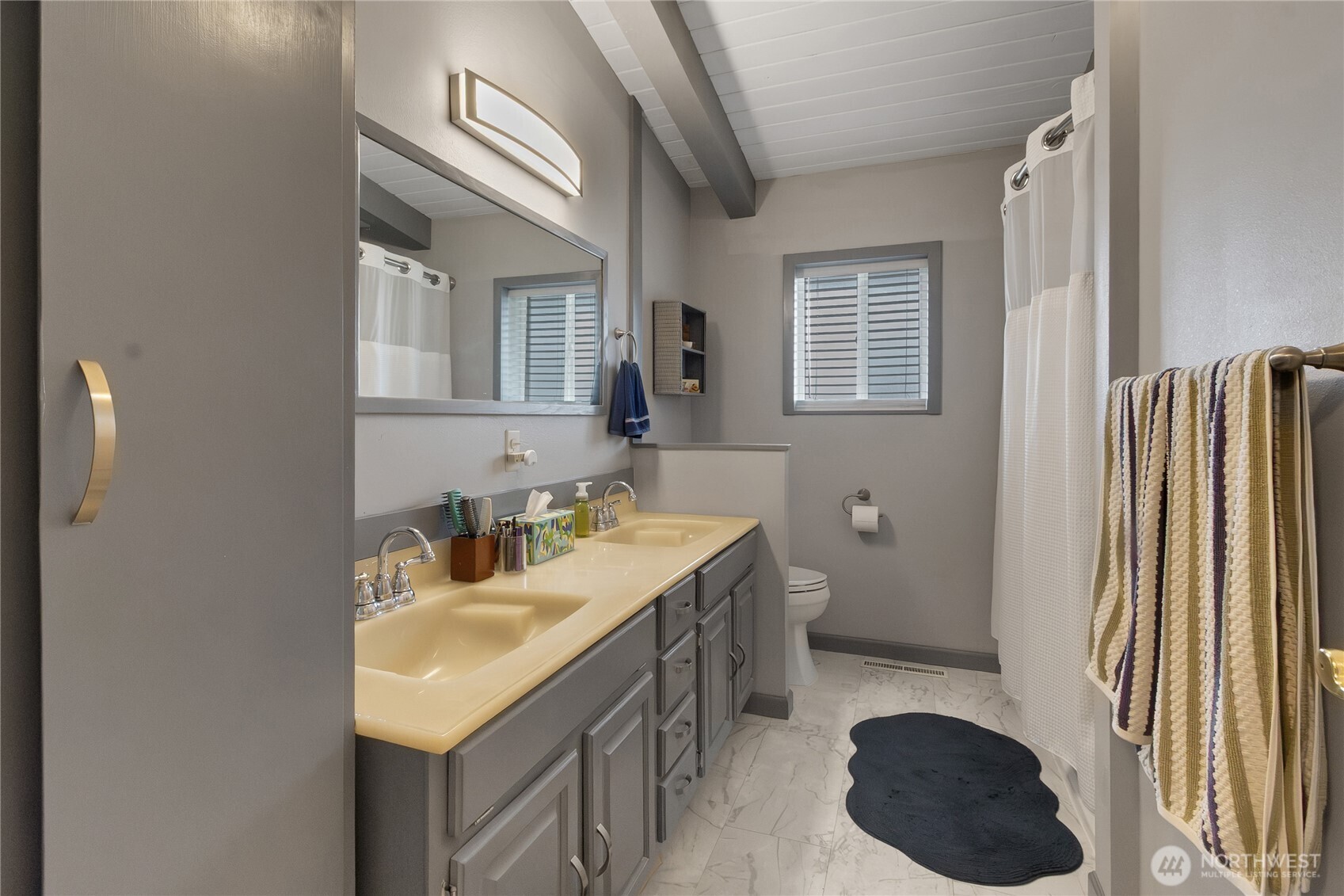 2124 Firland Drive , Puyallup, WA 98371