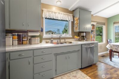 2124 Firland Drive , Puyallup, WA 98371 - Photo 6