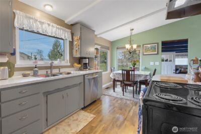2124 Firland Drive , Puyallup, WA 98371 - Photo 7