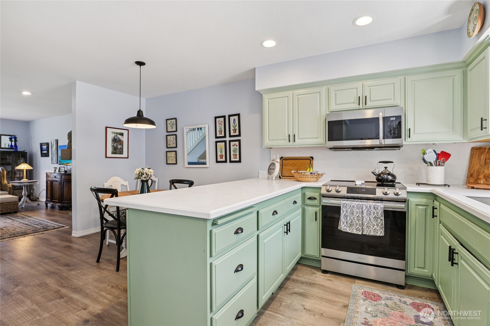 2764 E McLoughlin Boulevard , Vancouver, WA 98661