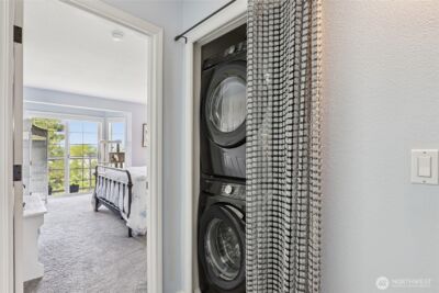 2764 E McLoughlin Boulevard , Vancouver, WA 98661 - Photo 25