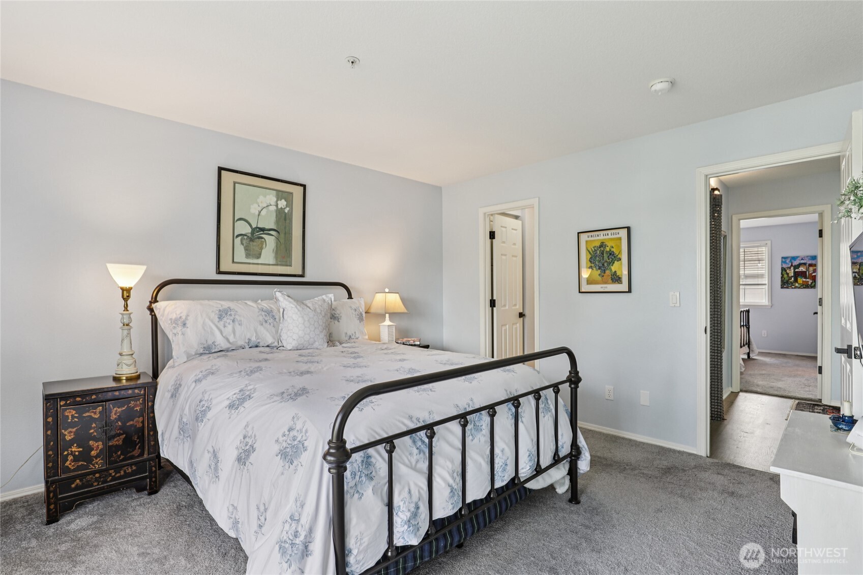 2764 E McLoughlin Boulevard , Vancouver, WA 98661