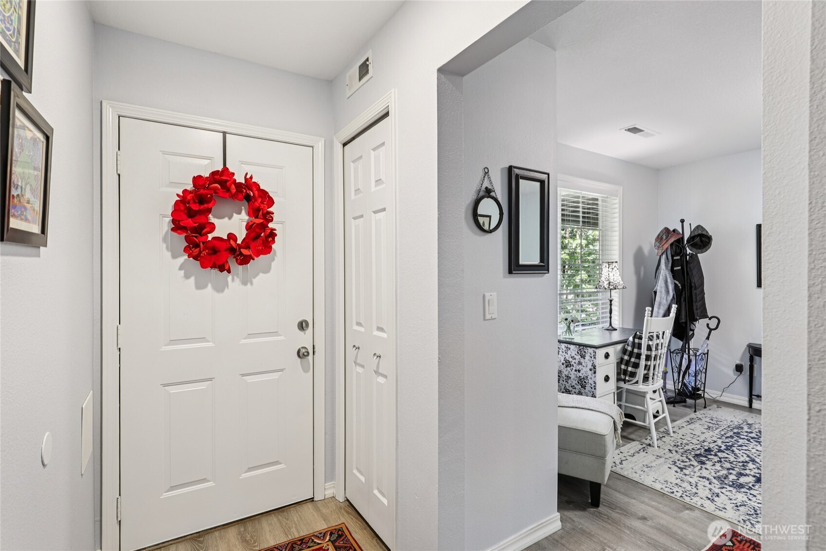 2764 E McLoughlin Boulevard , Vancouver, WA 98661