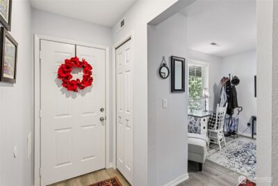 2764 E McLoughlin Boulevard , Vancouver, WA 98661 - Photo 4