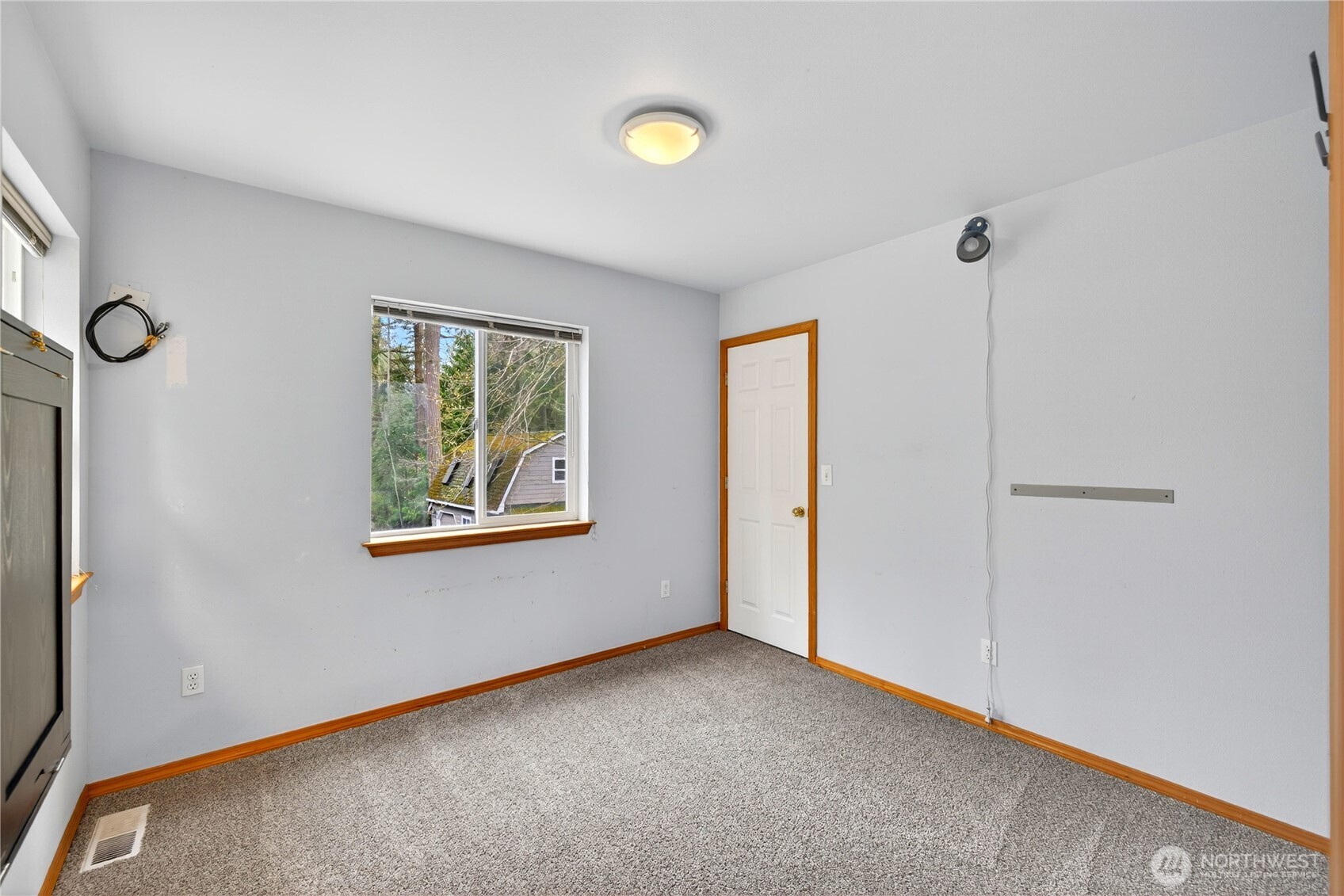 6013 98th Street NW, Marysville, WA 98271-6359