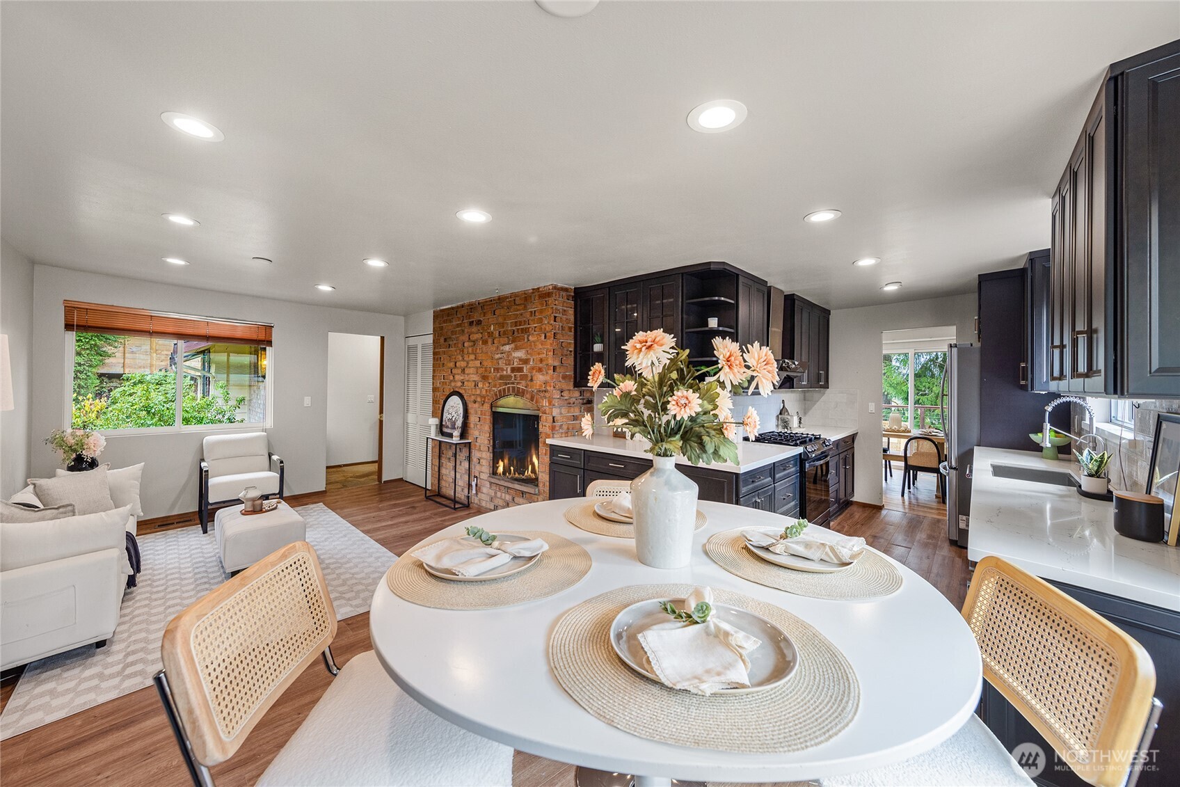 1208 172nd Avenue NE, Bellevue, WA 98008