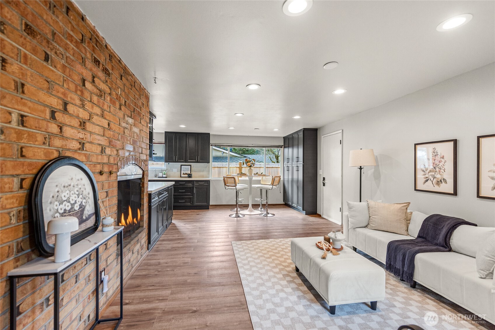 1208 172nd Avenue NE, Bellevue, WA 98008