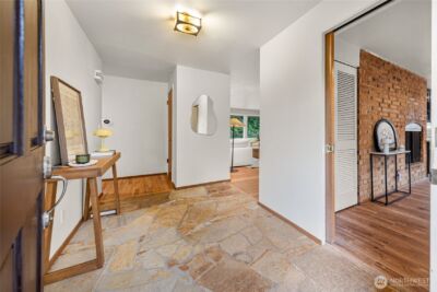 1208 172nd Avenue NE, Bellevue, WA 98008 - Photo 5