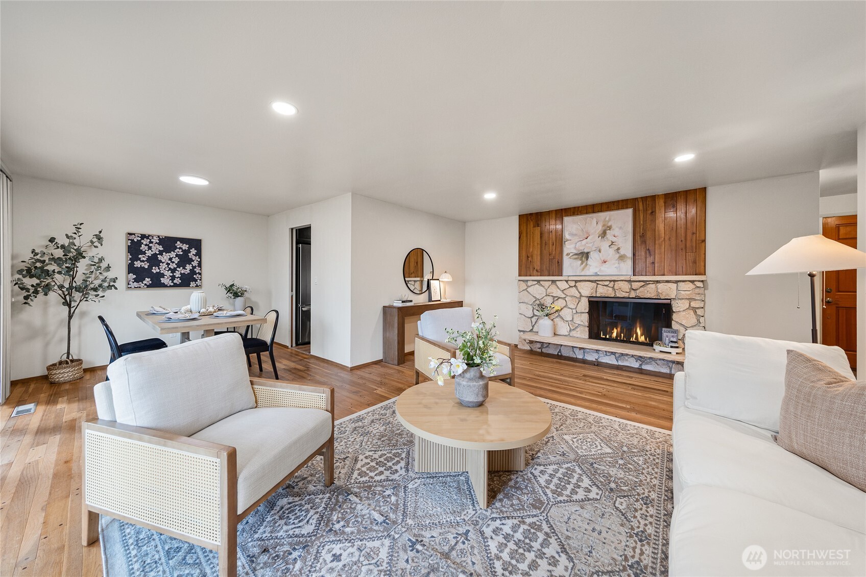 1208 172nd Avenue NE, Bellevue, WA 98008