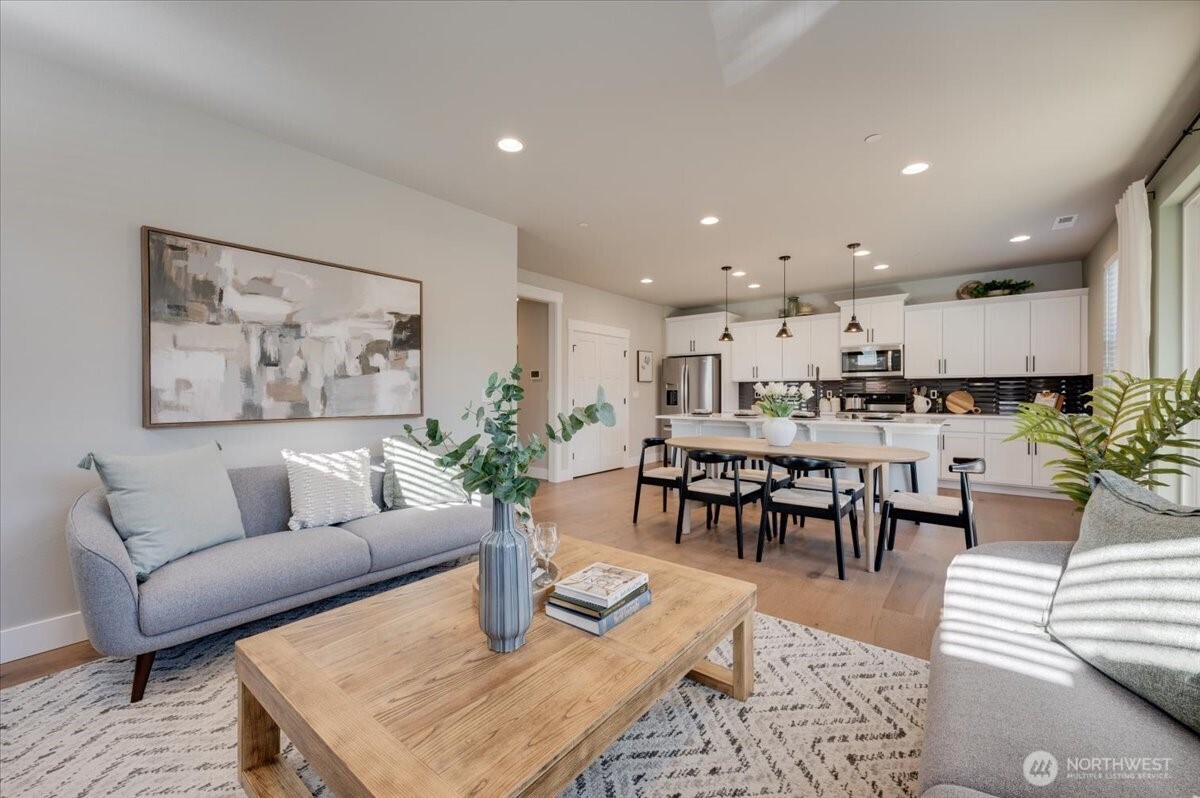 14311 SE 284th Place , Kent, WA 98042