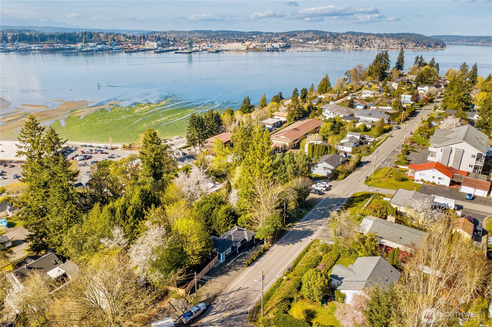 120 Tracy Avenue N, Port Orchard, WA 98366