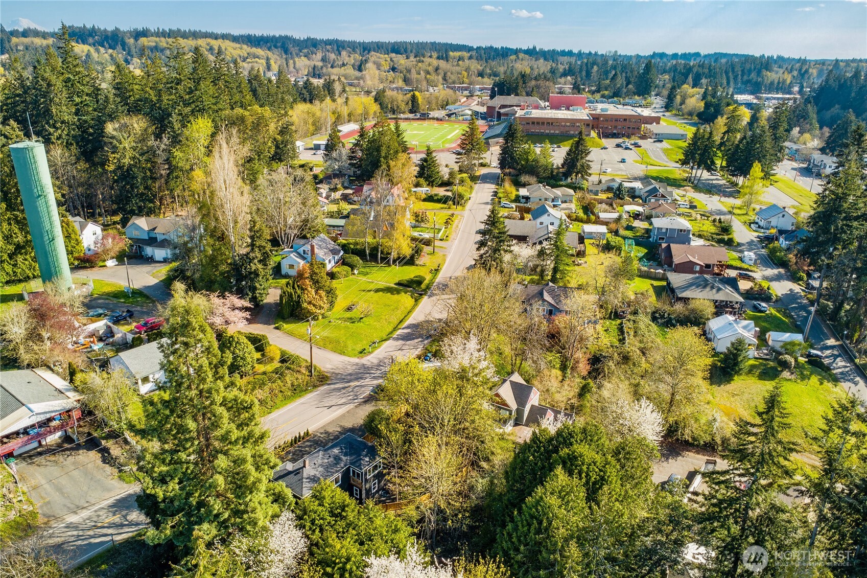 120 Tracy Avenue N, Port Orchard, WA 98366