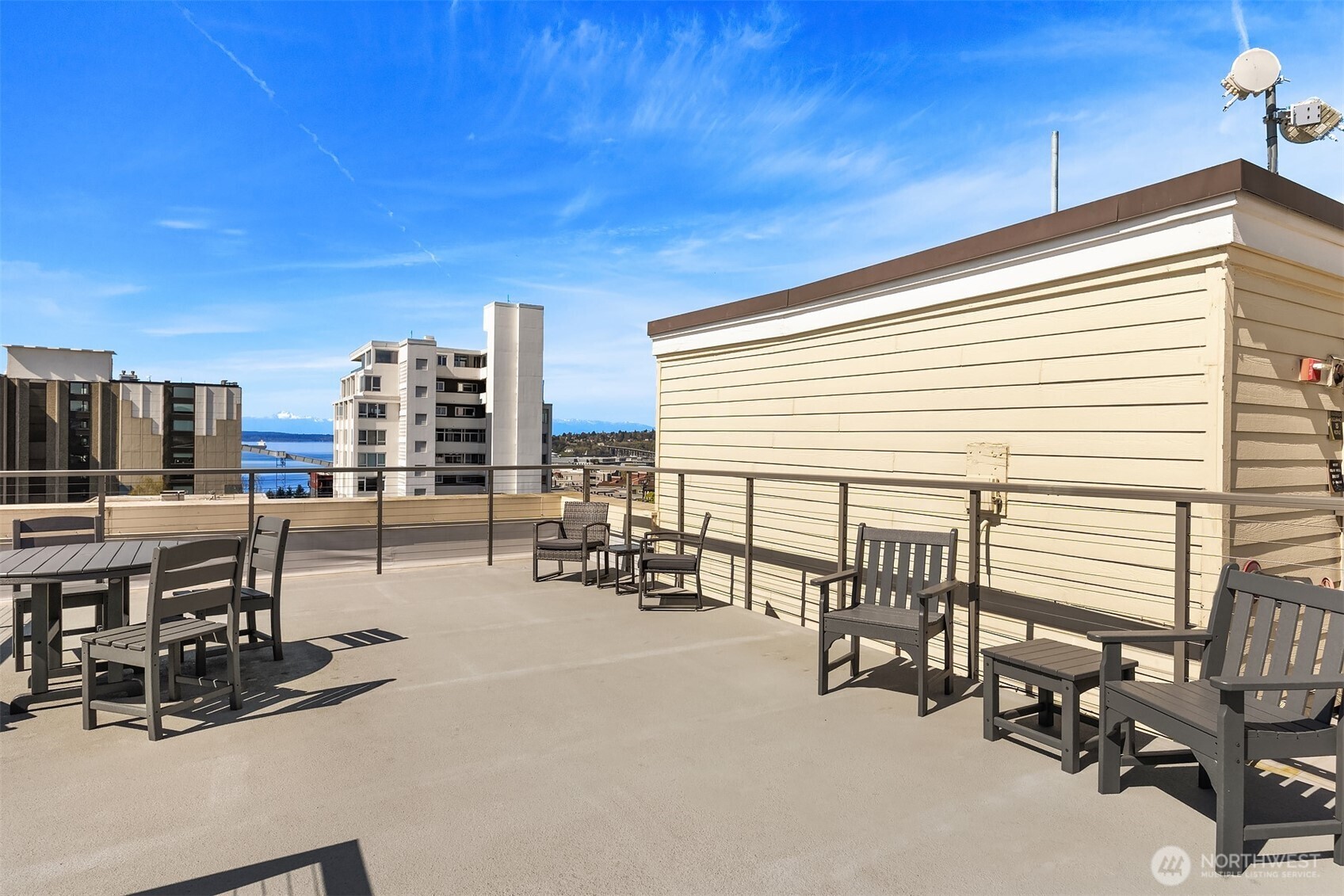 530 4th Avenue W #107, Seattle, WA 98119