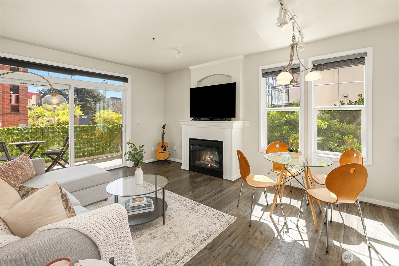 530 4th Avenue W #107, Seattle, WA 98119