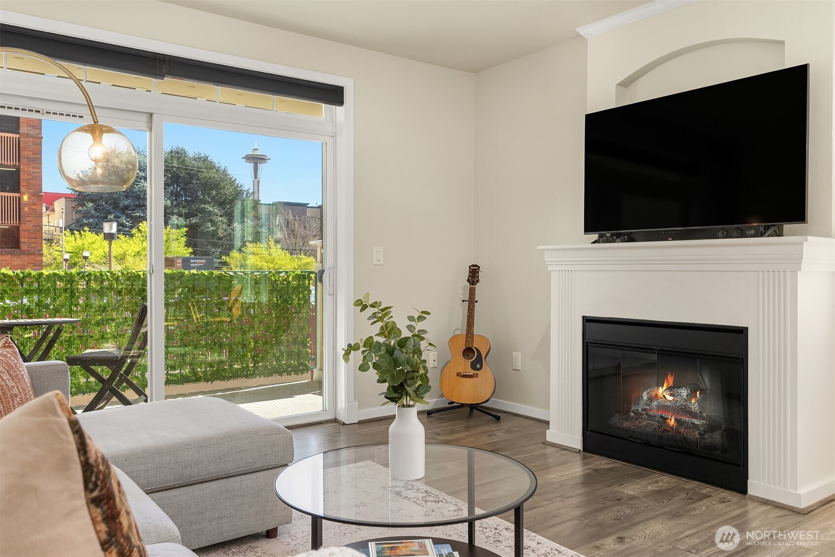 530 4th Avenue W #107, Seattle, WA 98119