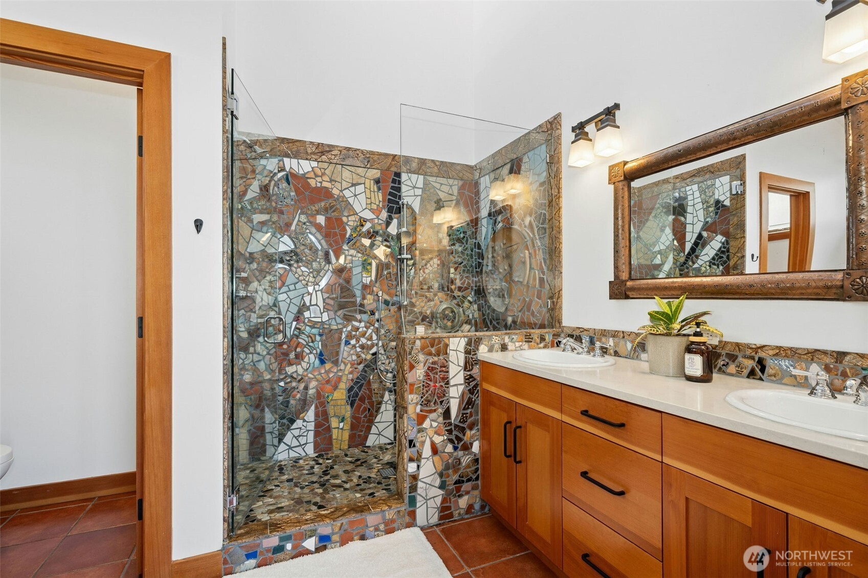 6025 Beach Drive SW, Seattle, WA 98136