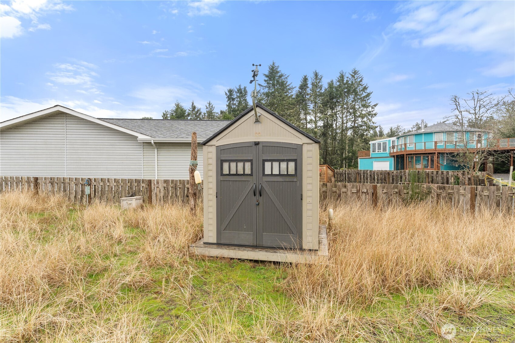 742 Penninsula Court SE, Ocean Shores, WA 98569