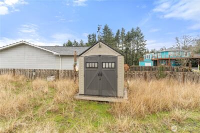 742 Penninsula Court SE, Ocean Shores, WA 98569 - Photo 16