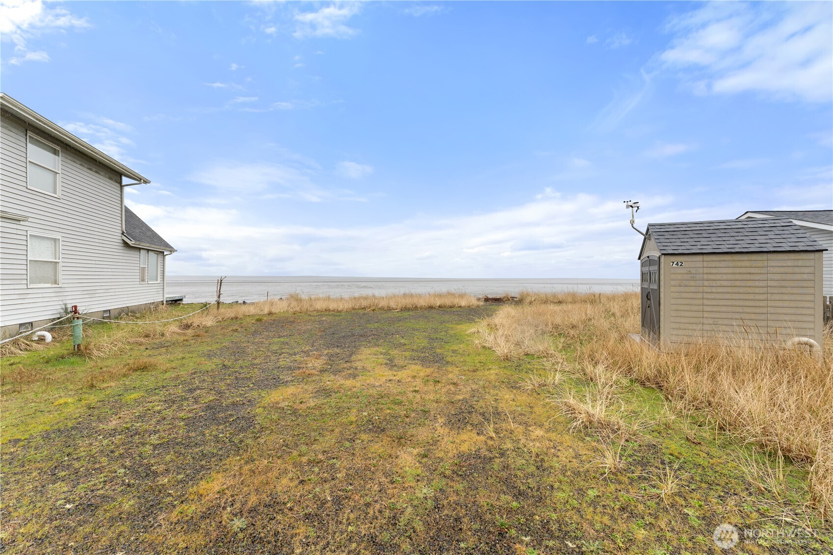 742 Penninsula Court SE, Ocean Shores, WA 98569