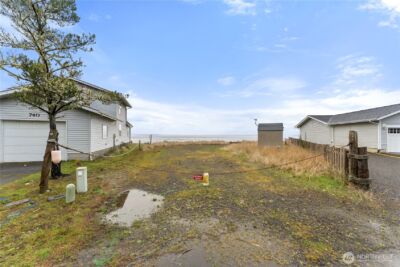 742 Penninsula Court SE, Ocean Shores, WA 98569 - Photo 24