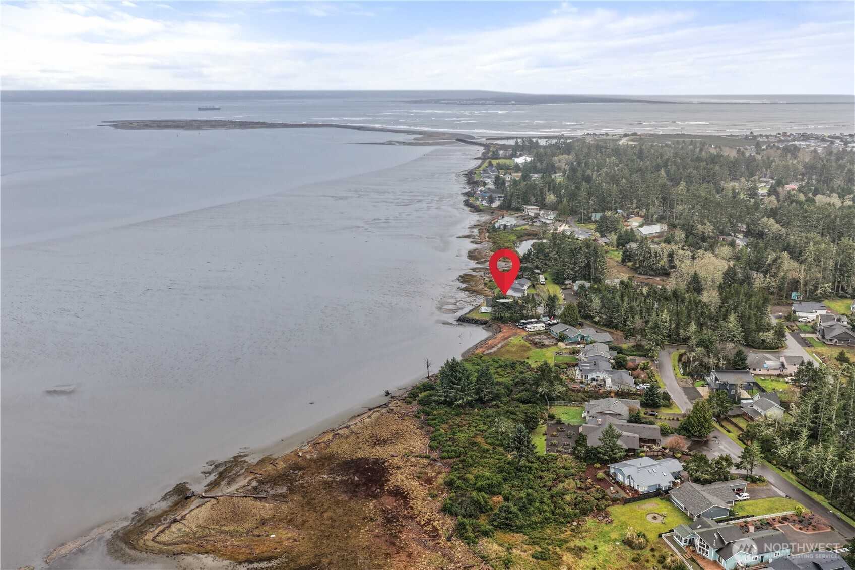 742 Penninsula Court SE, Ocean Shores, WA 98569