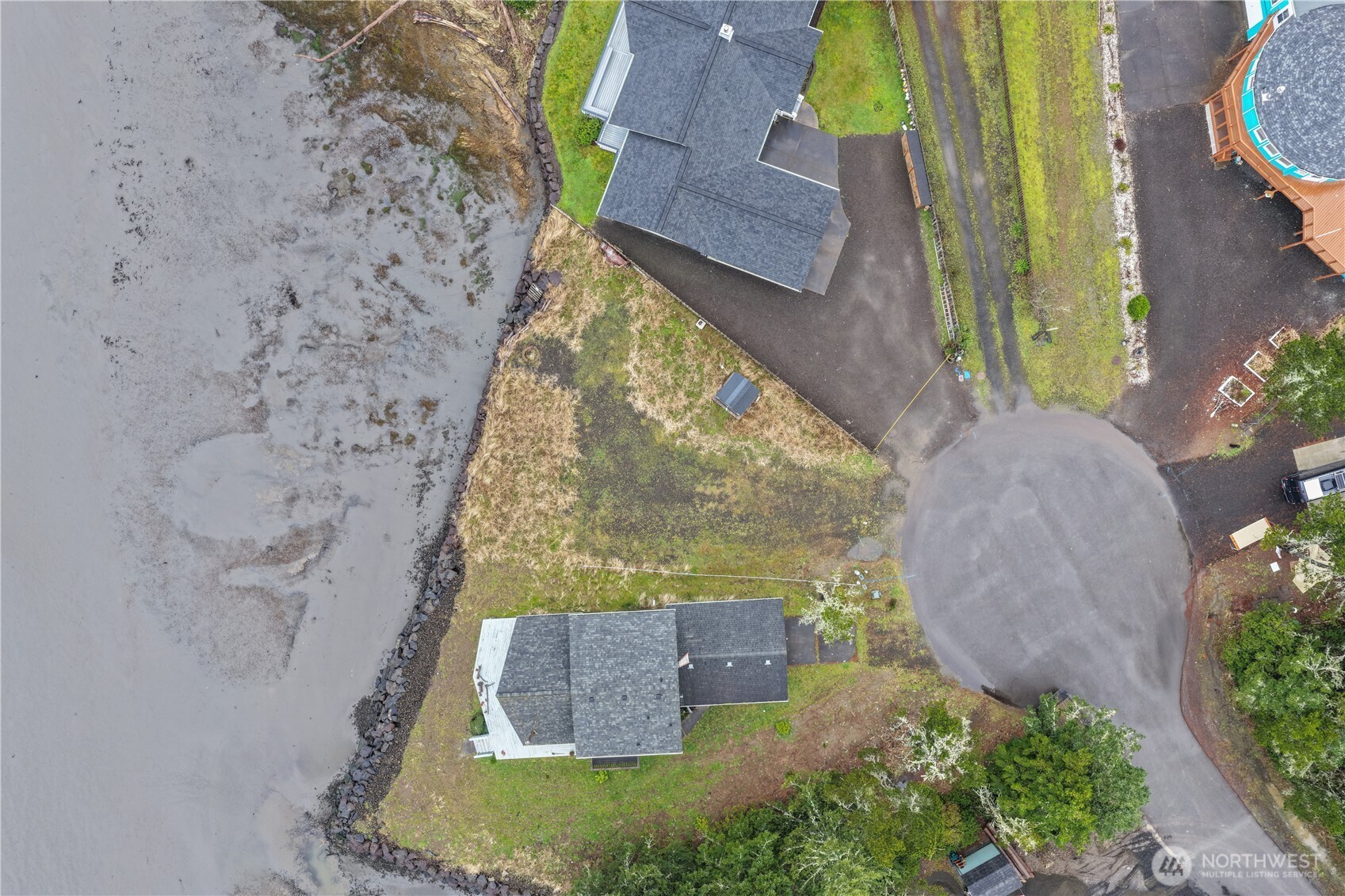 742 Penninsula Court SE, Ocean Shores, WA 98569