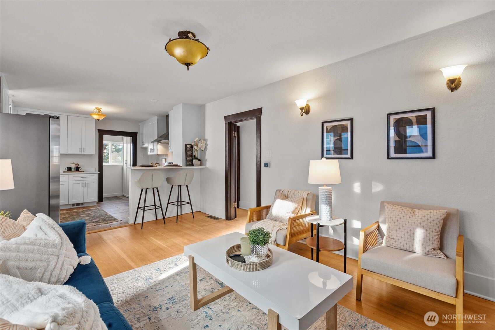 4219 S Mead Street , Seattle, WA 98118