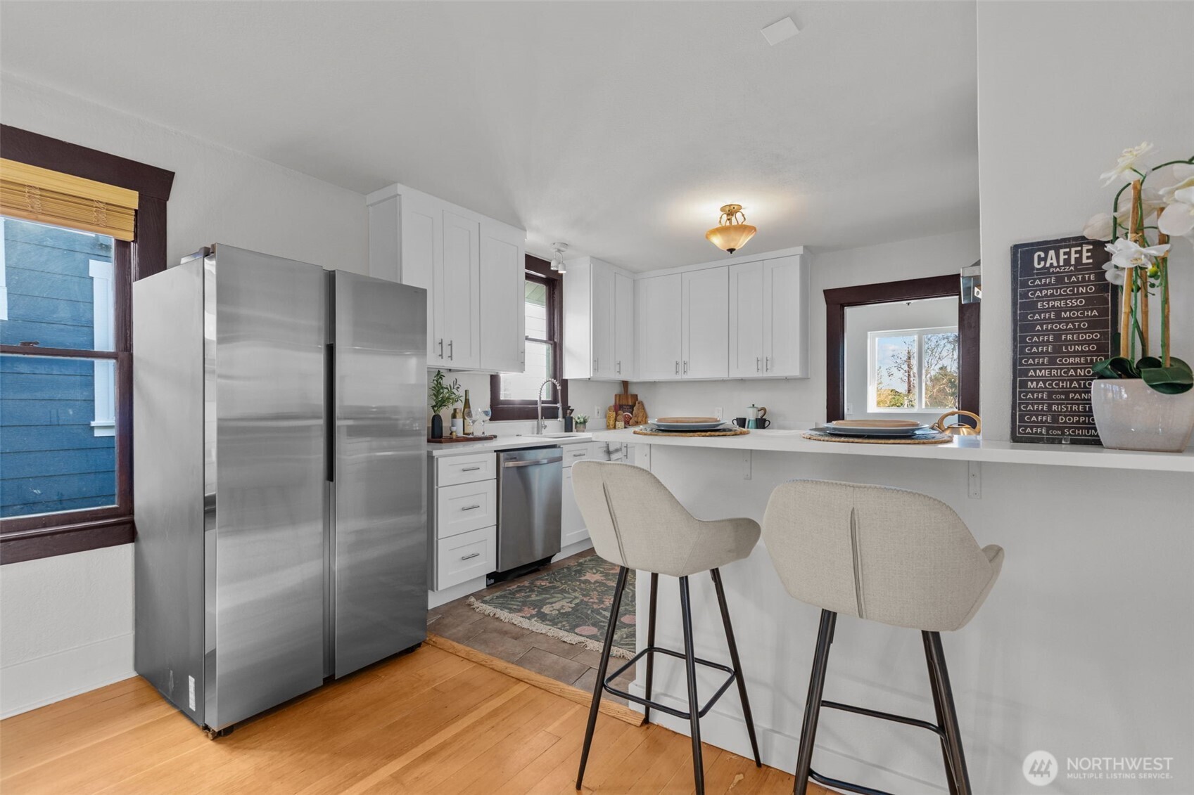 4219 S Mead Street , Seattle, WA 98118