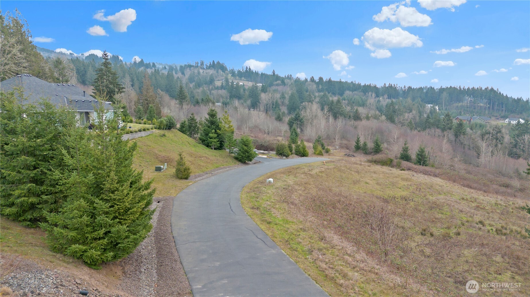 202 Windy River Road , Kalama, WA 98625