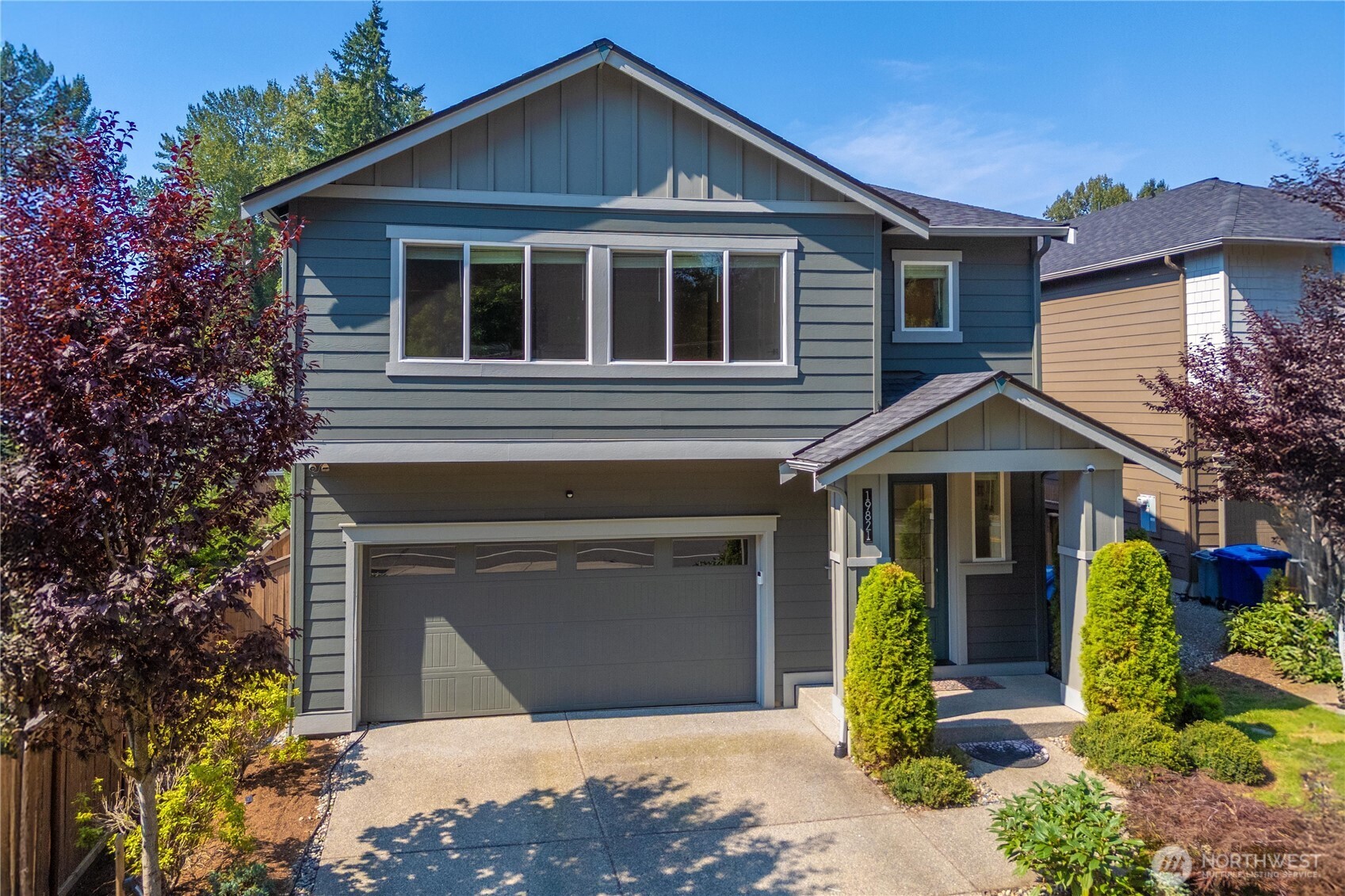 19821 75th Avenue NE, Kenmore, WA 98028