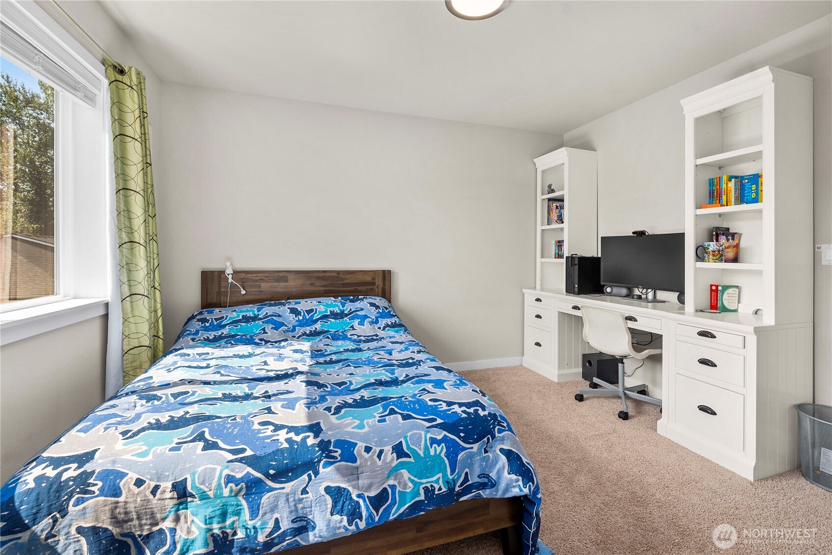 19821 75th Avenue NE, Kenmore, WA 98028