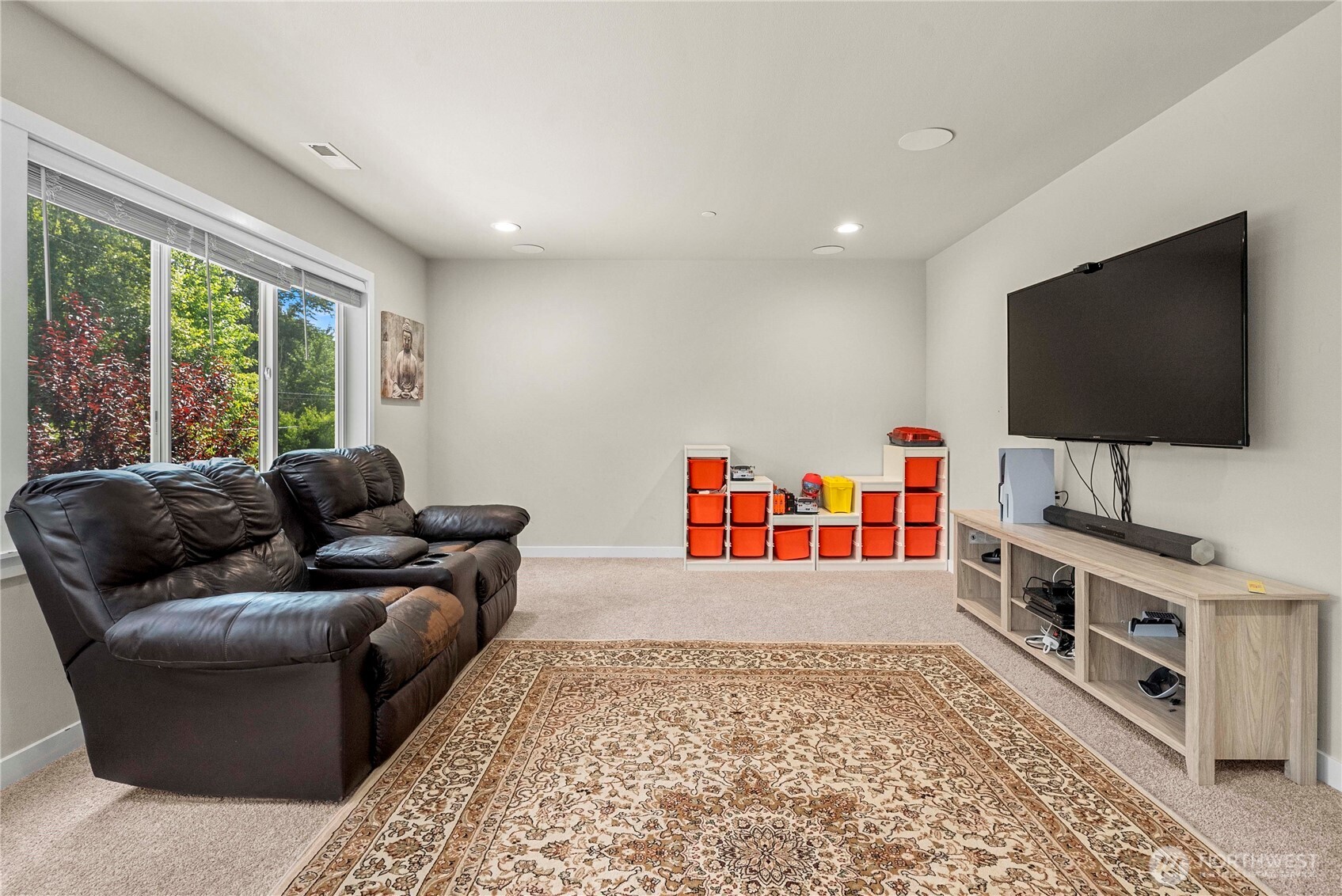 19821 75th Avenue NE, Kenmore, WA 98028