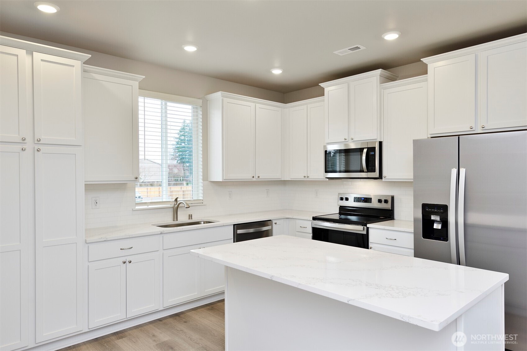 8776 151st Street E, Puyallup, WA 98375