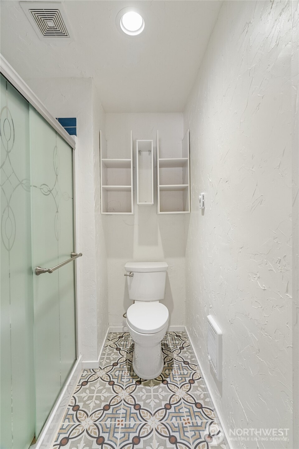 804 Scoter Court SE, Ocean Shores, WA 98569