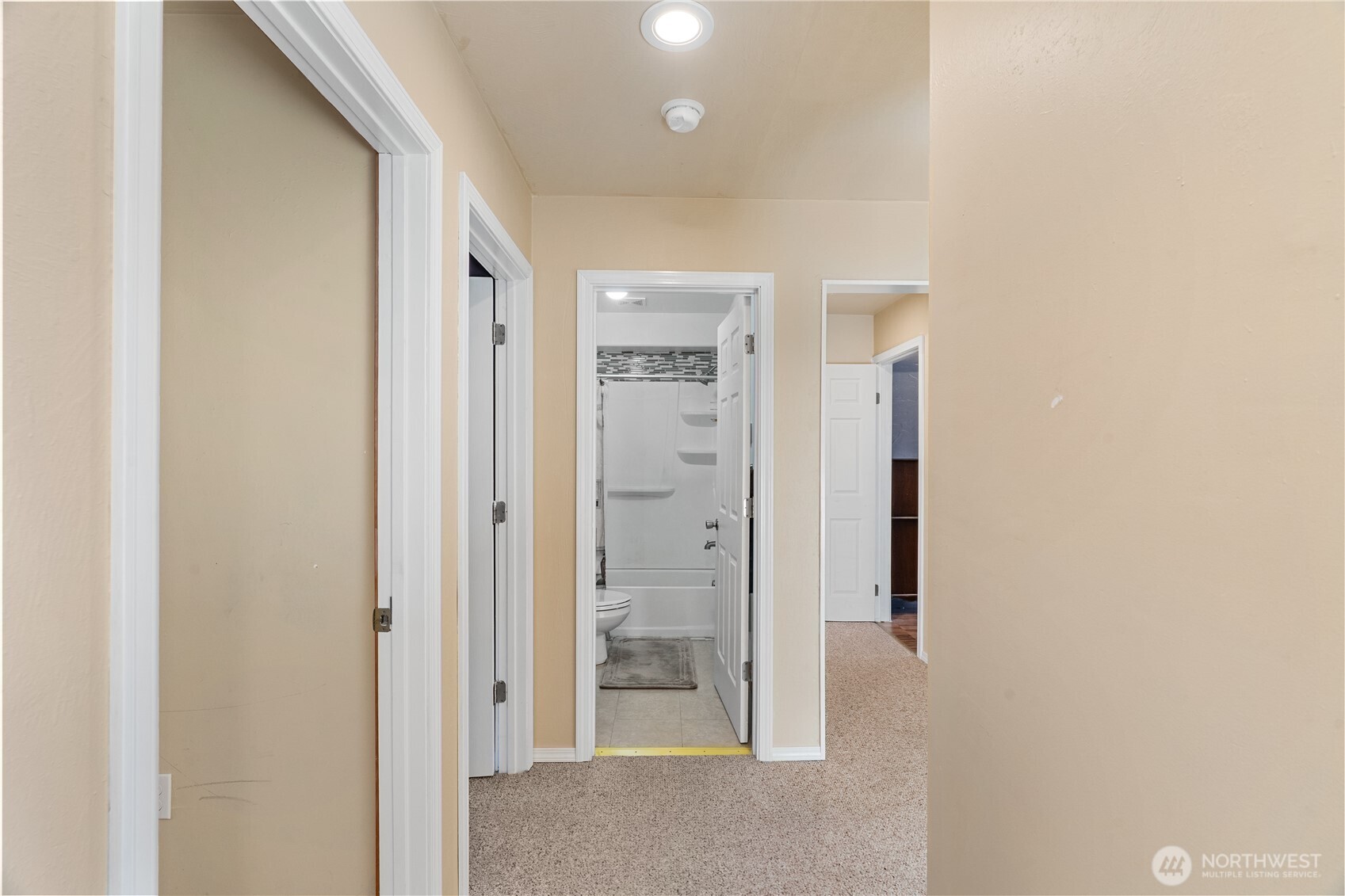 804 Scoter Court SE, Ocean Shores, WA 98569