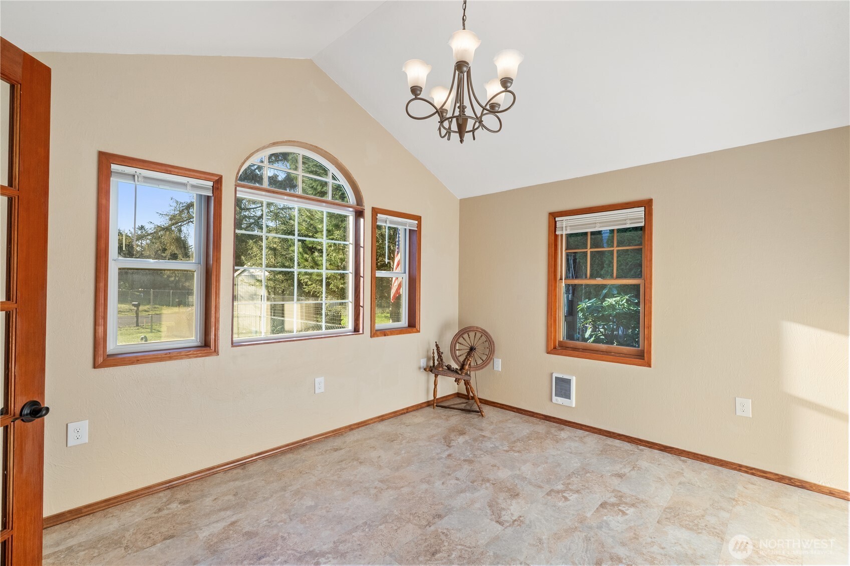 804 Scoter Court SE, Ocean Shores, WA 98569