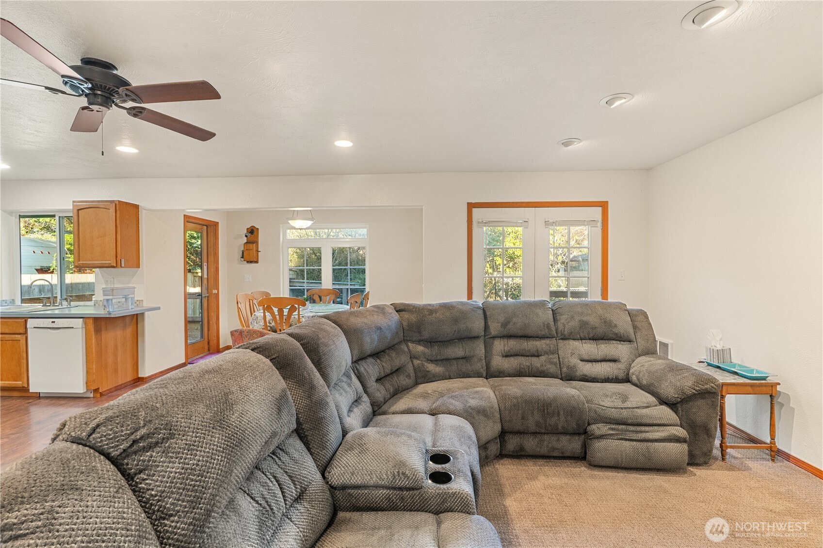 804 Scoter Court SE, Ocean Shores, WA 98569