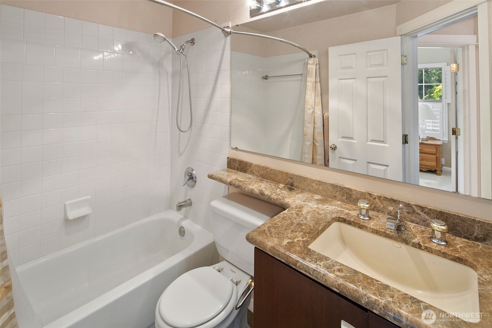 2060 132nd Avenue SE #G-612, Bellevue, WA 98005
