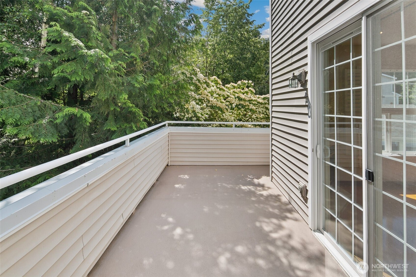2060 132nd Avenue SE #G-612, Bellevue, WA 98005