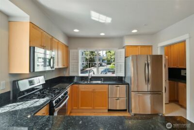 2060 132nd Avenue SE #G-612, Bellevue, WA 98005 - Photo 10