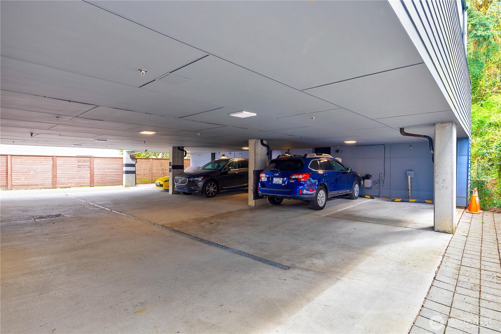 1708 Alki Avenue SW #B, Seattle, WA 98116