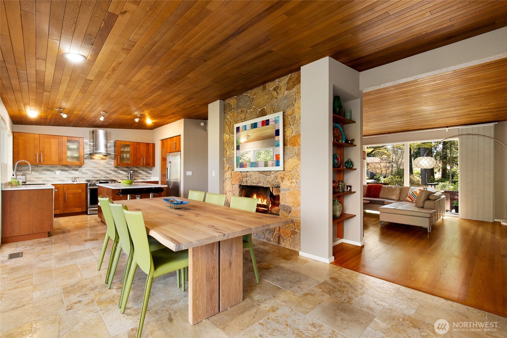 7439 NE 123rd Place , Kirkland, WA 98034
