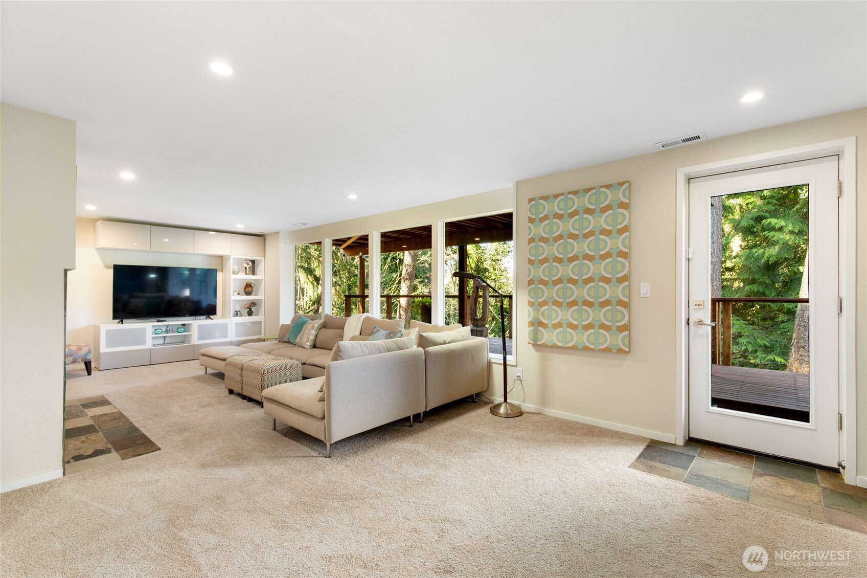 7439 NE 123rd Place , Kirkland, WA 98034