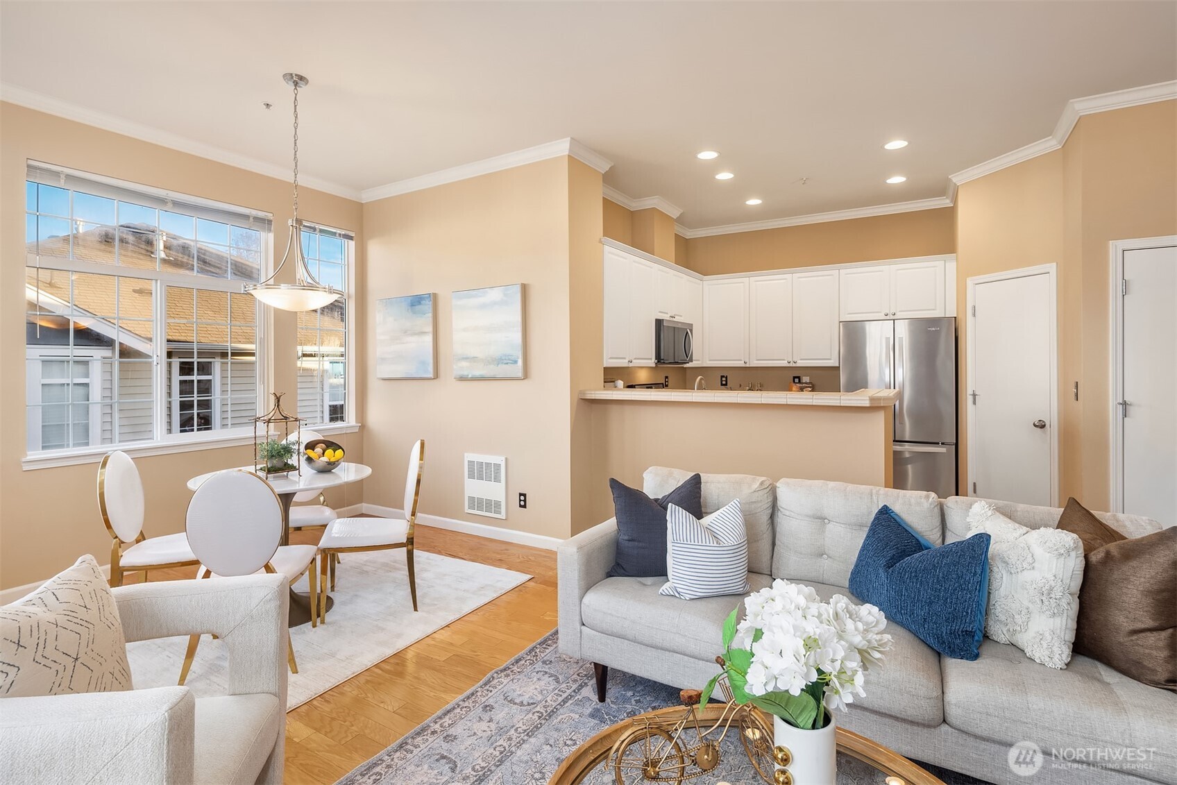1855 Trossachs Boulevard SE #206, Sammamish, WA 98075