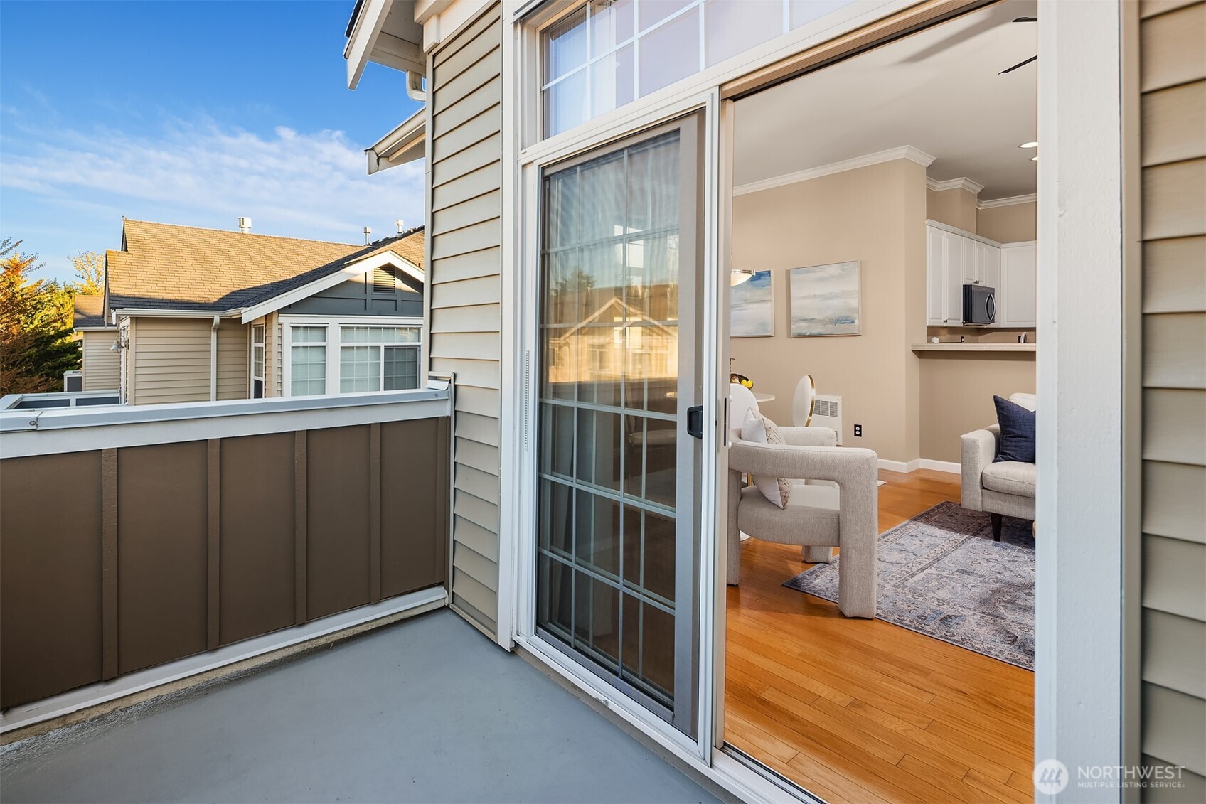 1855 Trossachs Boulevard SE #206, Sammamish, WA 98075