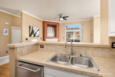 1855 Trossachs Boulevard SE #206, Sammamish, WA 98075 - Photo 10