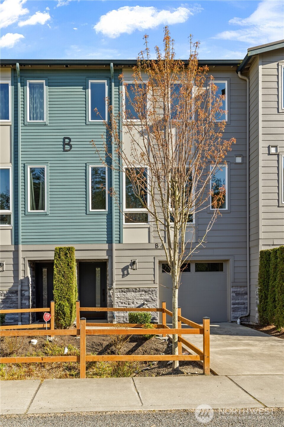 17905 35th Avenue SE #B4, Bothell, WA 98012